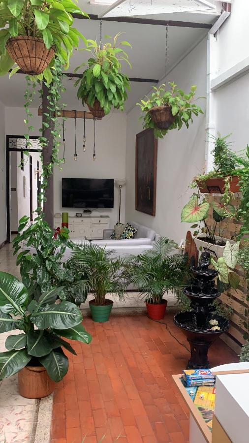 Casa Blanca San Antonio Hostal Boutique Cali Bagian luar foto