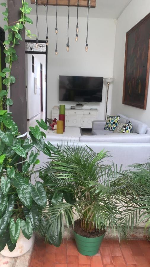 Casa Blanca San Antonio Hostal Boutique Cali Bagian luar foto