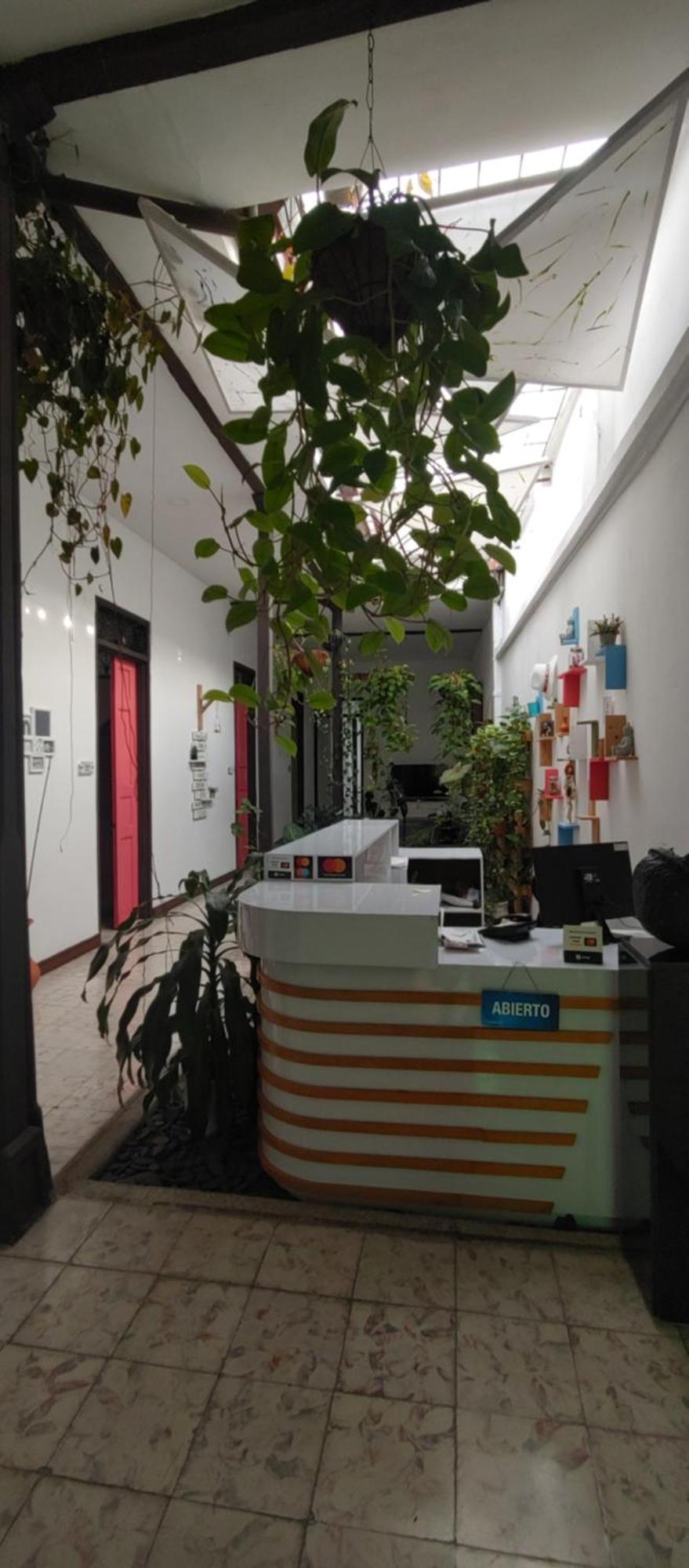 Casa Blanca San Antonio Hostal Boutique Cali Bagian luar foto