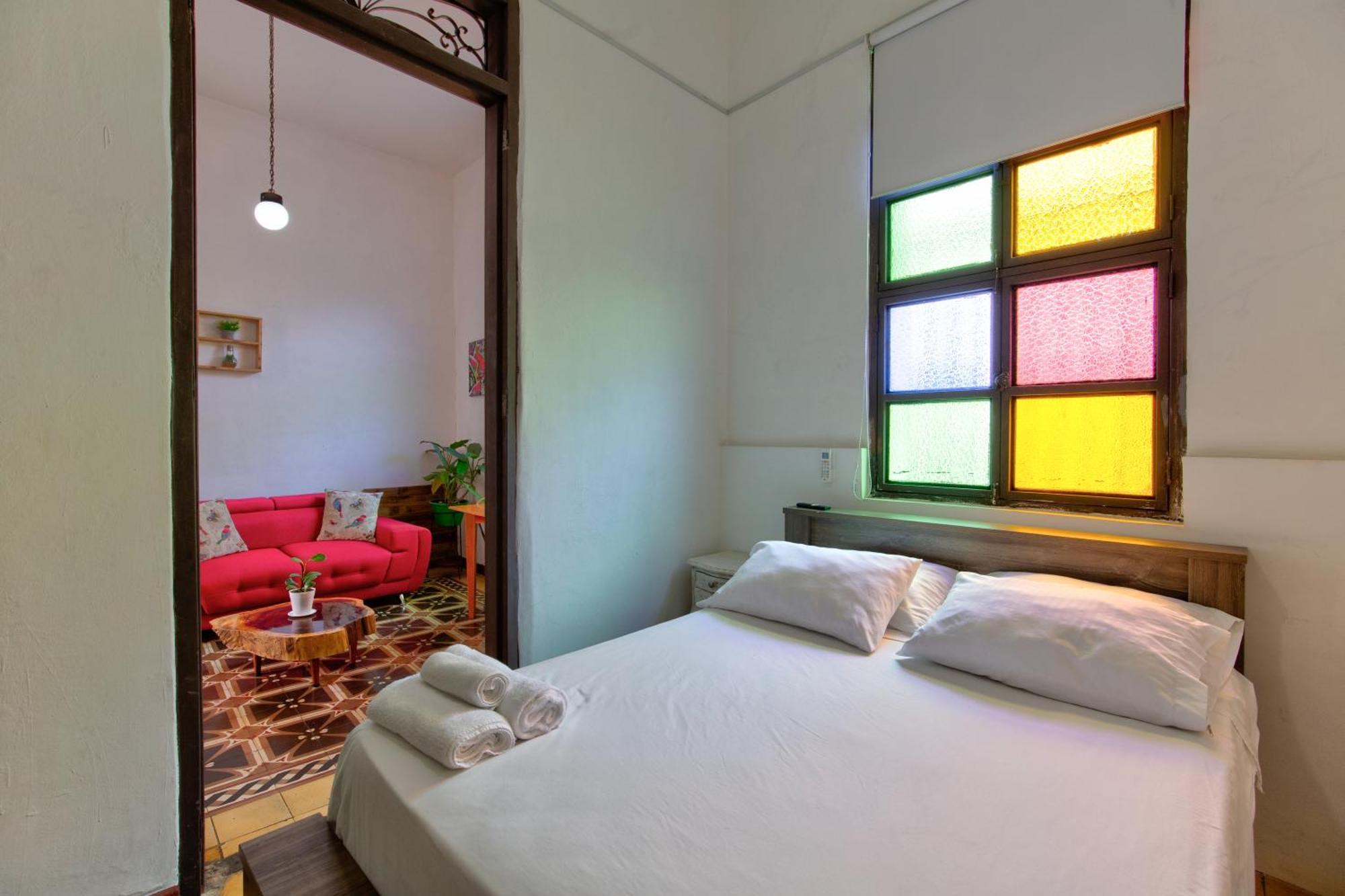 Casa Blanca San Antonio Hostal Boutique Cali Bagian luar foto