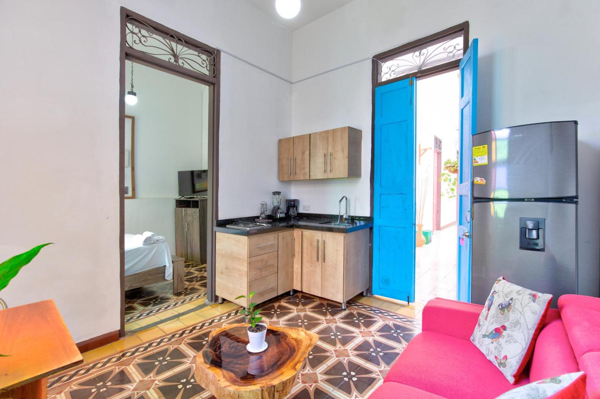 Casa Blanca San Antonio Hostal Boutique Cali Bagian luar foto